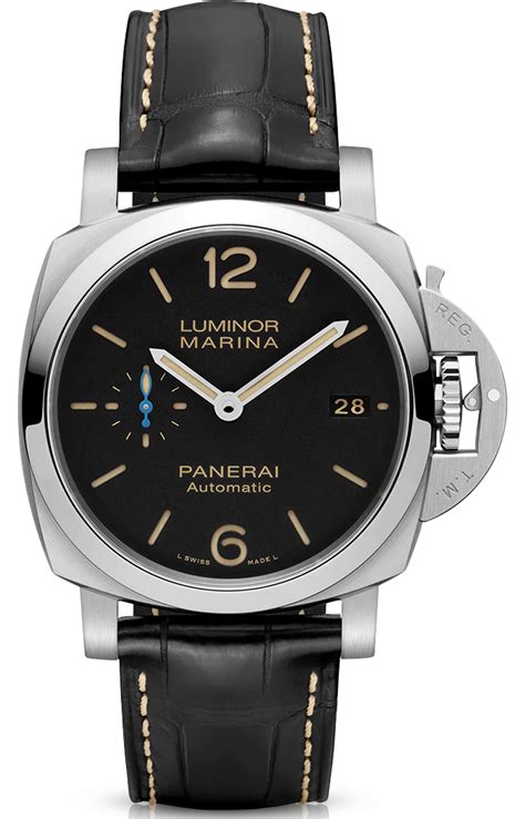 panerai 42mm vs 44mm|Panerai luminor marina 42 mm.